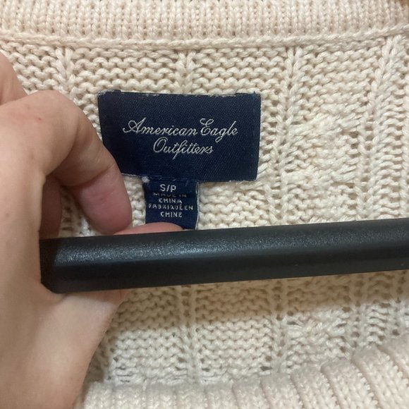 American Eagle Cowl Neck Sweater Chunky Knit Sweater Size Small Color White - Picture 8 of 10